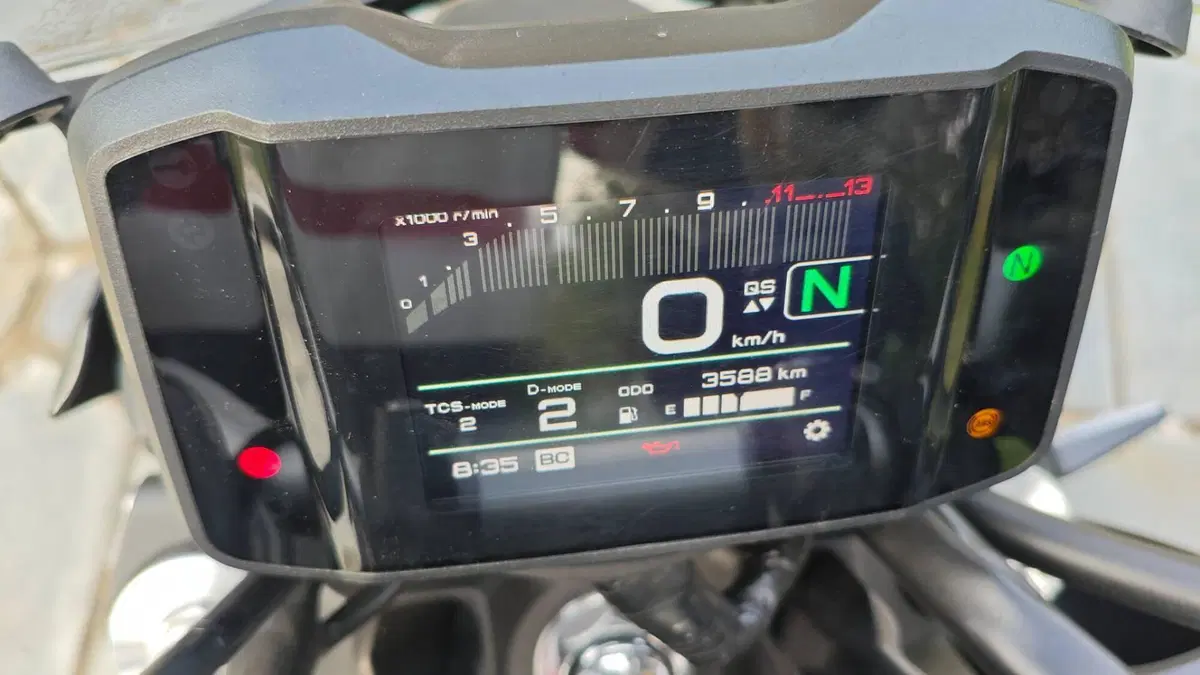 Yamaha MT-09 (2021 - 23)  (2)