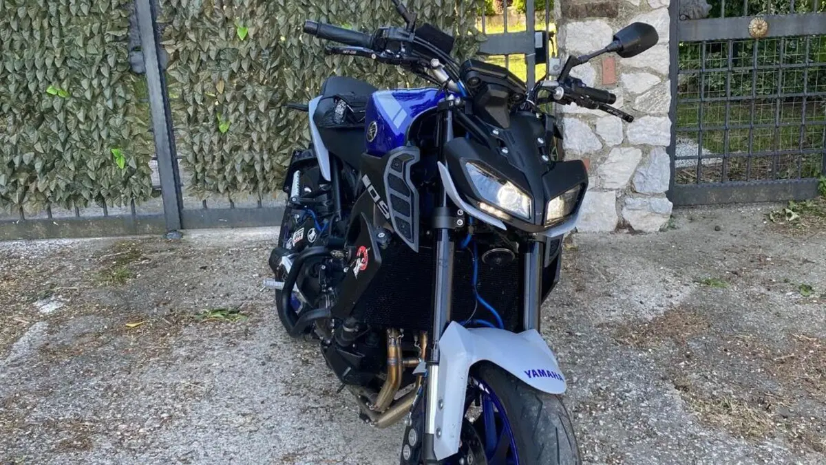 Yamaha MT-09 (2017 - 20)  (5)