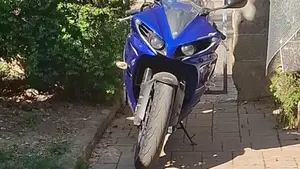Yamaha YZF R1 (2012 - 14) 