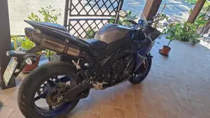Yamaha YZF R1 (2012 - 14)  (6)