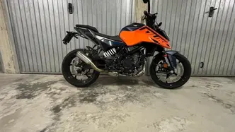 KTM 125 Duke (2026) usata