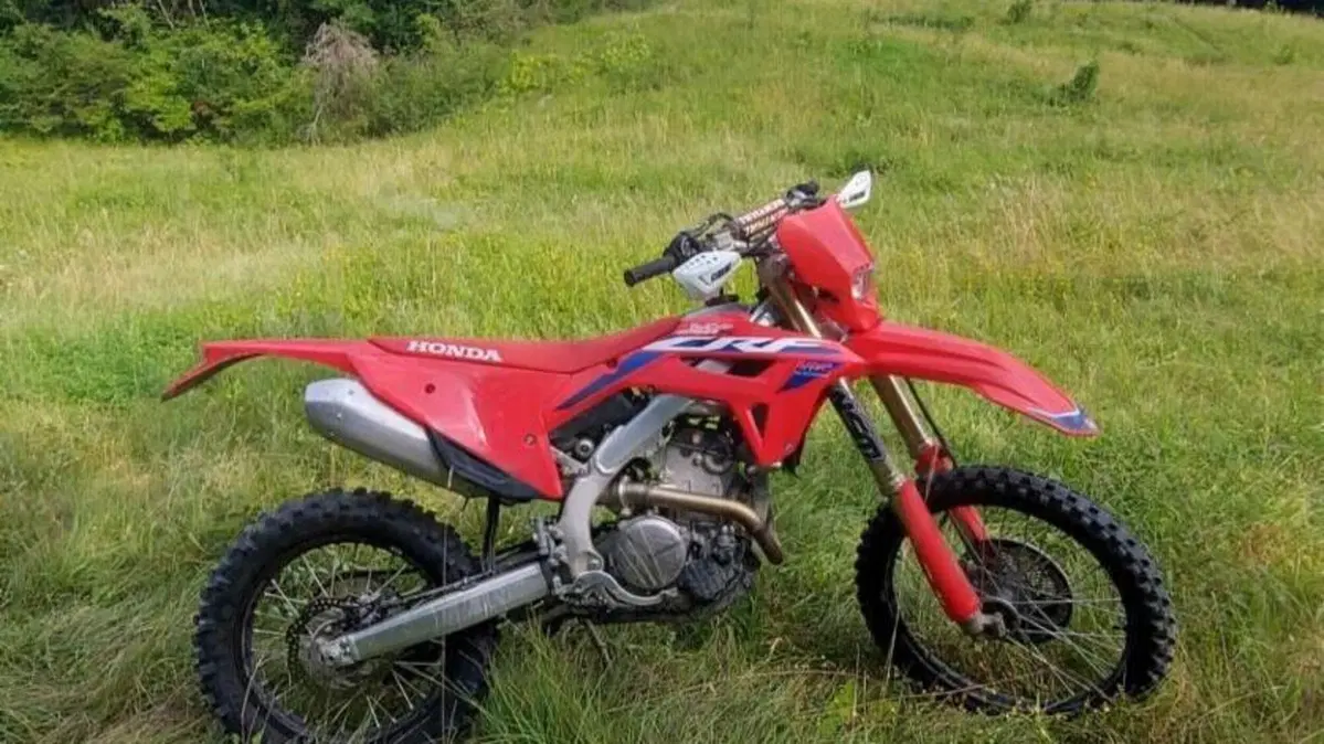 Honda CRF 250RX Enduro (2024)  (3)
