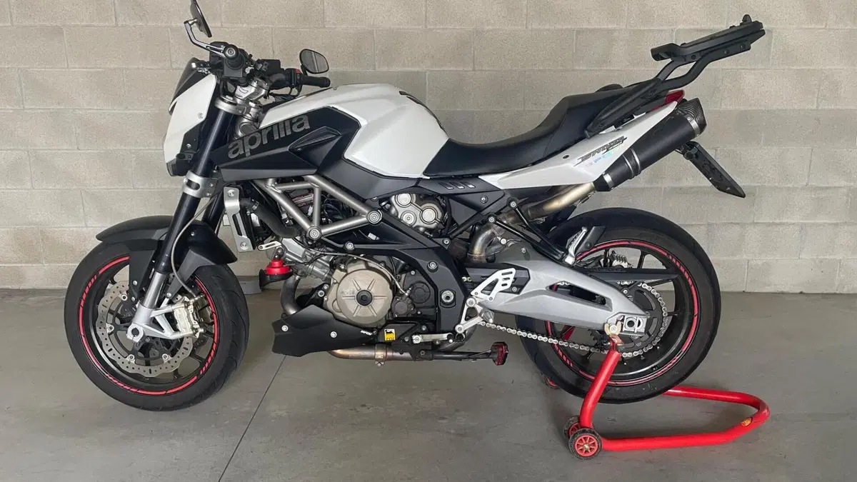 Aprilia Shiver 750 (2010 - 16)  (6)
