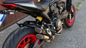 Ducati Monster 937 + (2021 - 25)  (4)