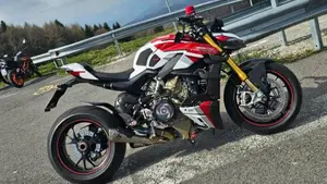 Ducati Streetfighter V4 1100 S (2021 - 22)  (6)