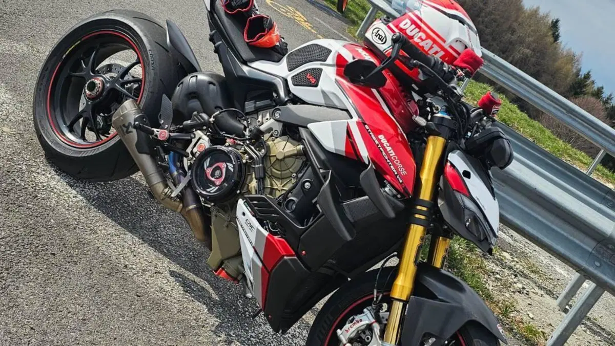 Ducati Streetfighter V4 1100 S (2021 - 22)  (7)