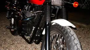 Triumph Scrambler (2006 - 17)  (11)