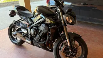 Triumph Street Triple 765 RS (2023 - 26) usata