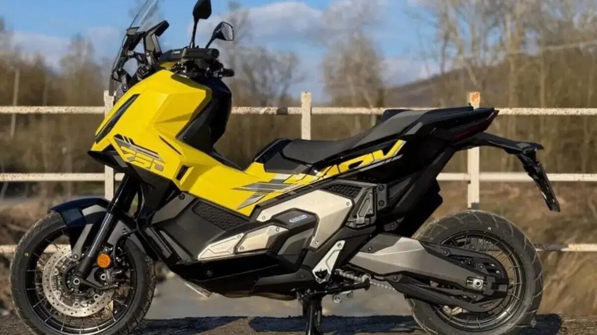 Honda X-ADV 750 Adventure (2025 - 26)  (3)