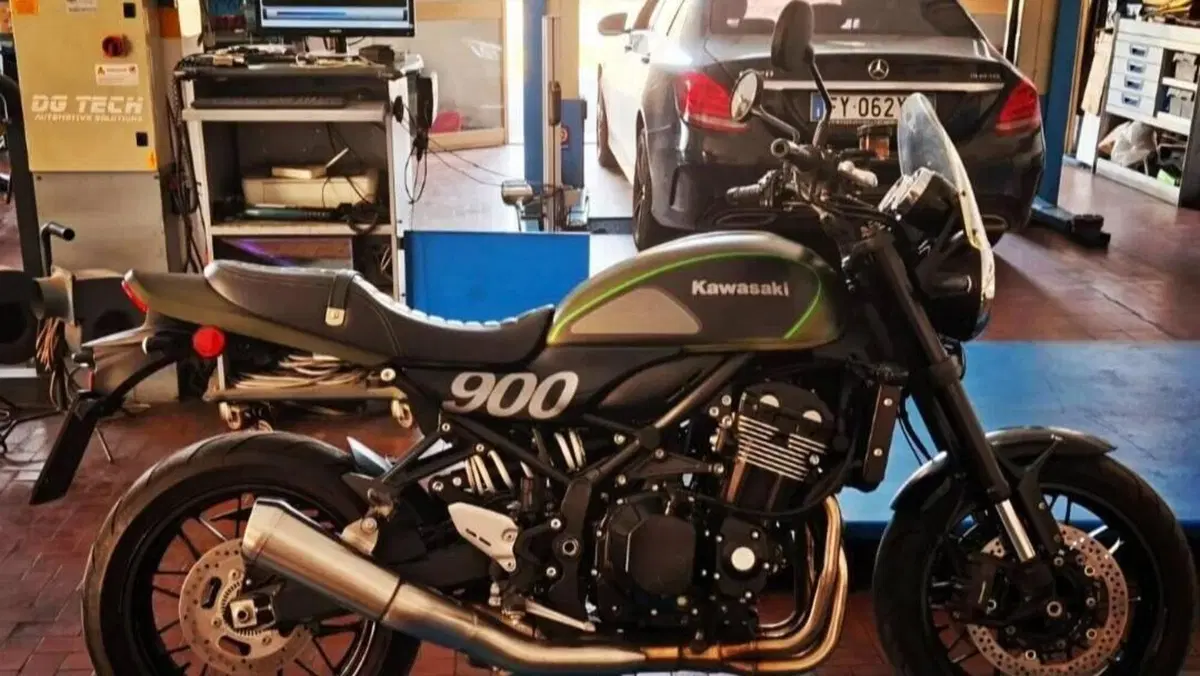 Kawasaki Z 900 RS (2018 - 20)  (3)