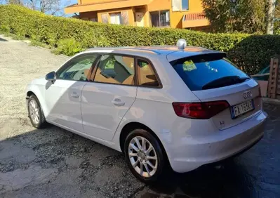 Audi A3 Sportback 1.6 TDI (2)