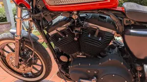 Harley-Davidson 883 R (2006 - 07) - XL 883R  (8)