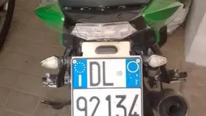 Kawasaki Z 750 (2007 - 14)  (2)