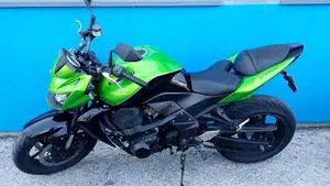 Kawasaki Z 750 (2007 - 14)  (6)