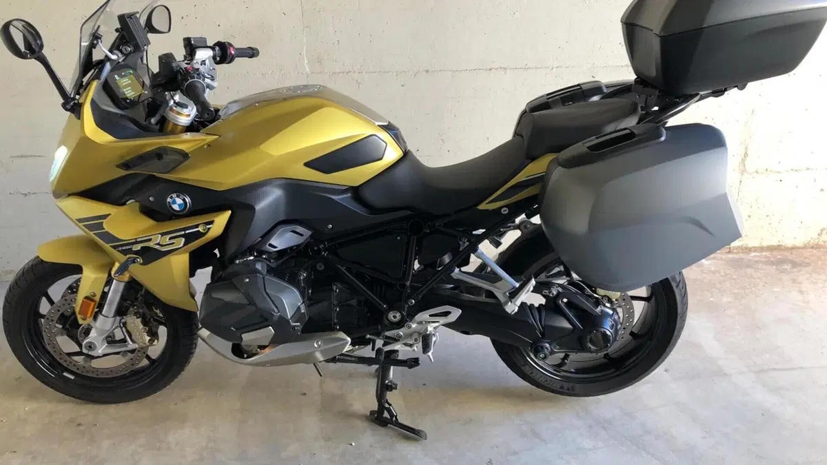 Bmw R 1250 RS (2021 - 25)  (2)
