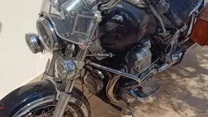 Moto Guzzi California Classic  (3)