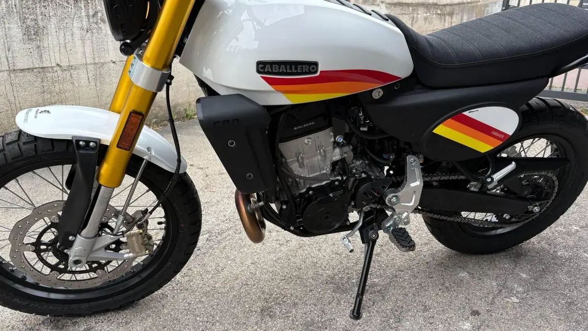 Fantic Motor Caballero 500 Scrambler (2025 - 26)  (4)