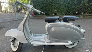 Lambretta   (2)