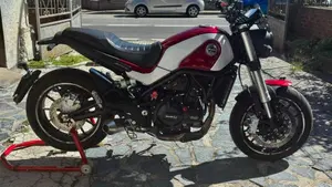 Benelli Leoncino 500 (2021 - 25)  (3)