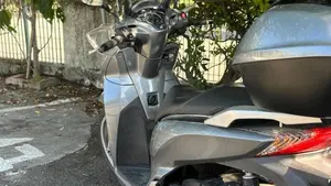 Honda SH 300 i ABS (2016 - 20)  (2)
