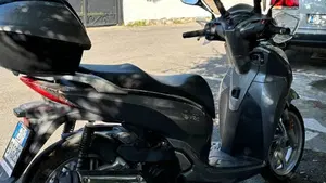 Honda SH 300 i ABS (2016 - 20)  (5)