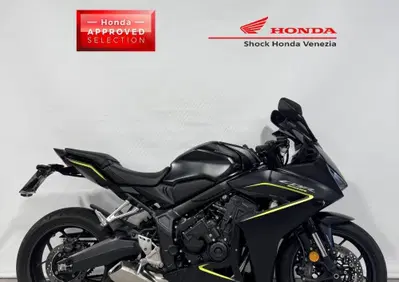 Honda CBR 650 R E-Clutch (2024 - 26) - Annuncio 10106526