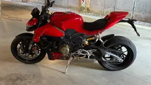 Ducati Streetfighter V4 (2025 - 26)  (2)