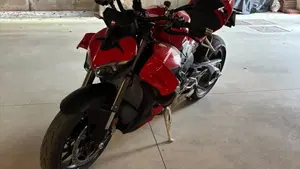 Ducati Streetfighter V4 (2025 - 26)  (4)