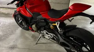 Ducati Streetfighter V4 (2025 - 26)  (8)