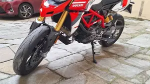Ducati Hypermotard 950 SP (2022 - 25)  (5)