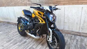 MV Agusta Dragster 800 RR SCS (2021 - 25)  (4)