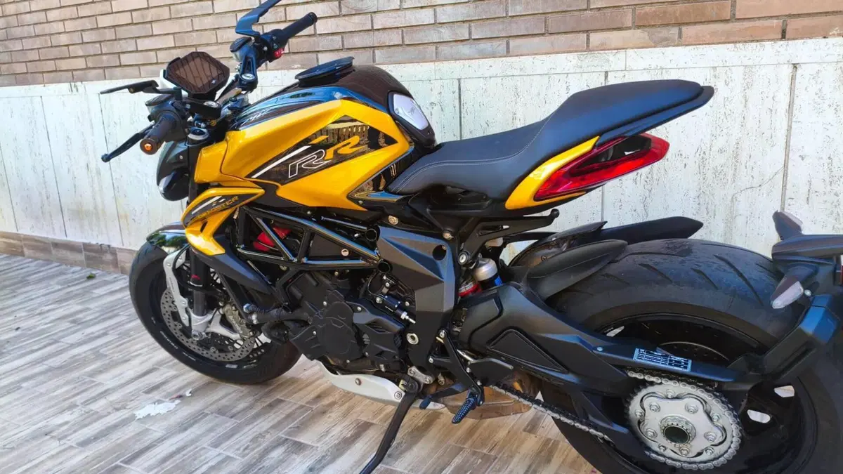 MV Agusta Dragster 800 RR SCS (2021 - 25)  (5)