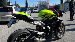 Triumph Street Triple 765 Moto2 Edition (2023 - 24)  (12)