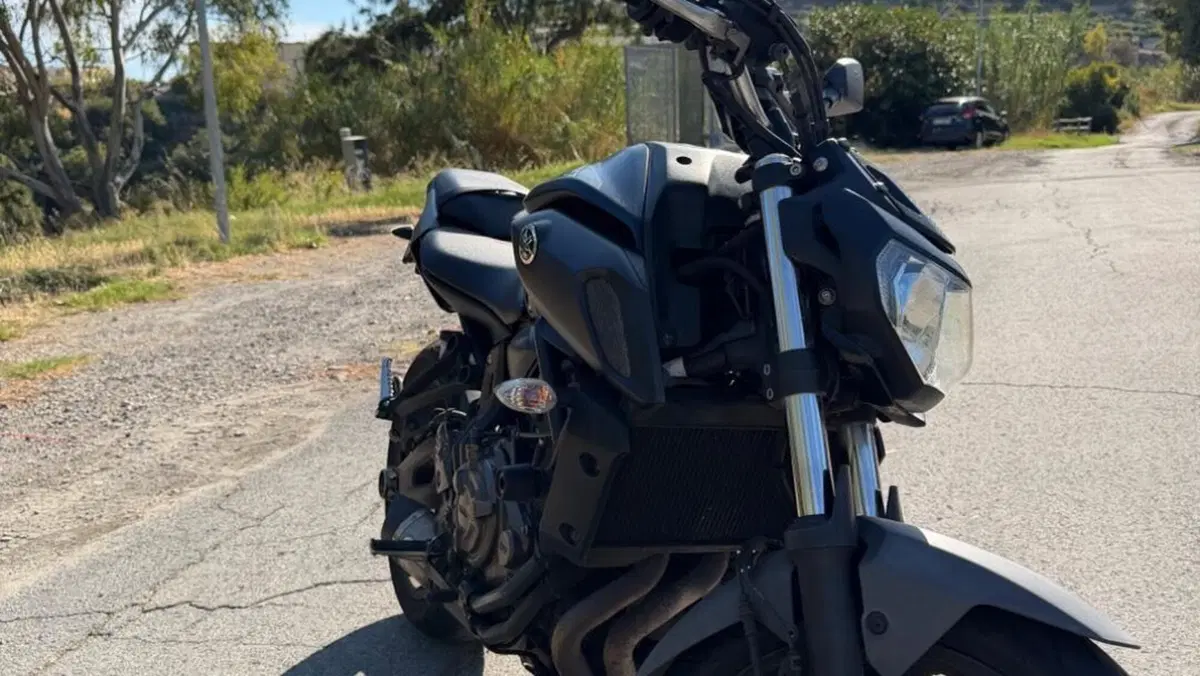 Yamaha MT-07 (2018 - 20)  (2)