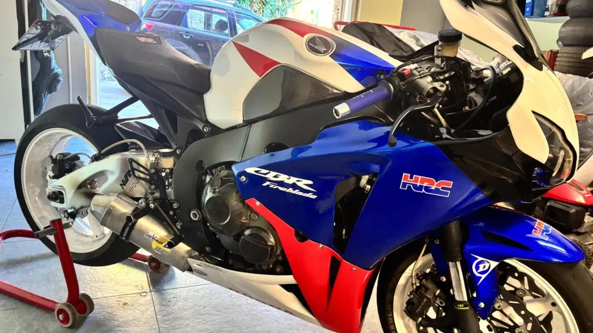 Honda CBR 1000 RR Fireblade (2008 - 11) 