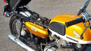 Honda   (8)