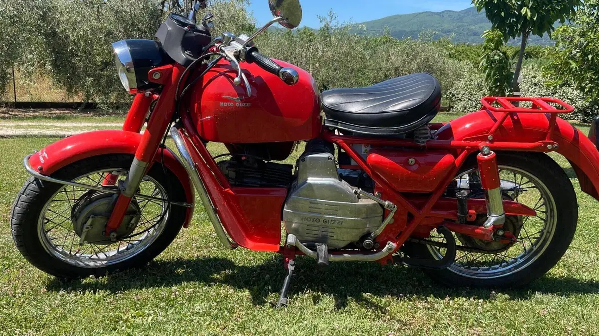 Moto Guzzi  