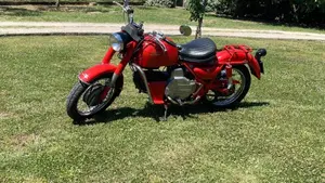 Moto Guzzi   (2)