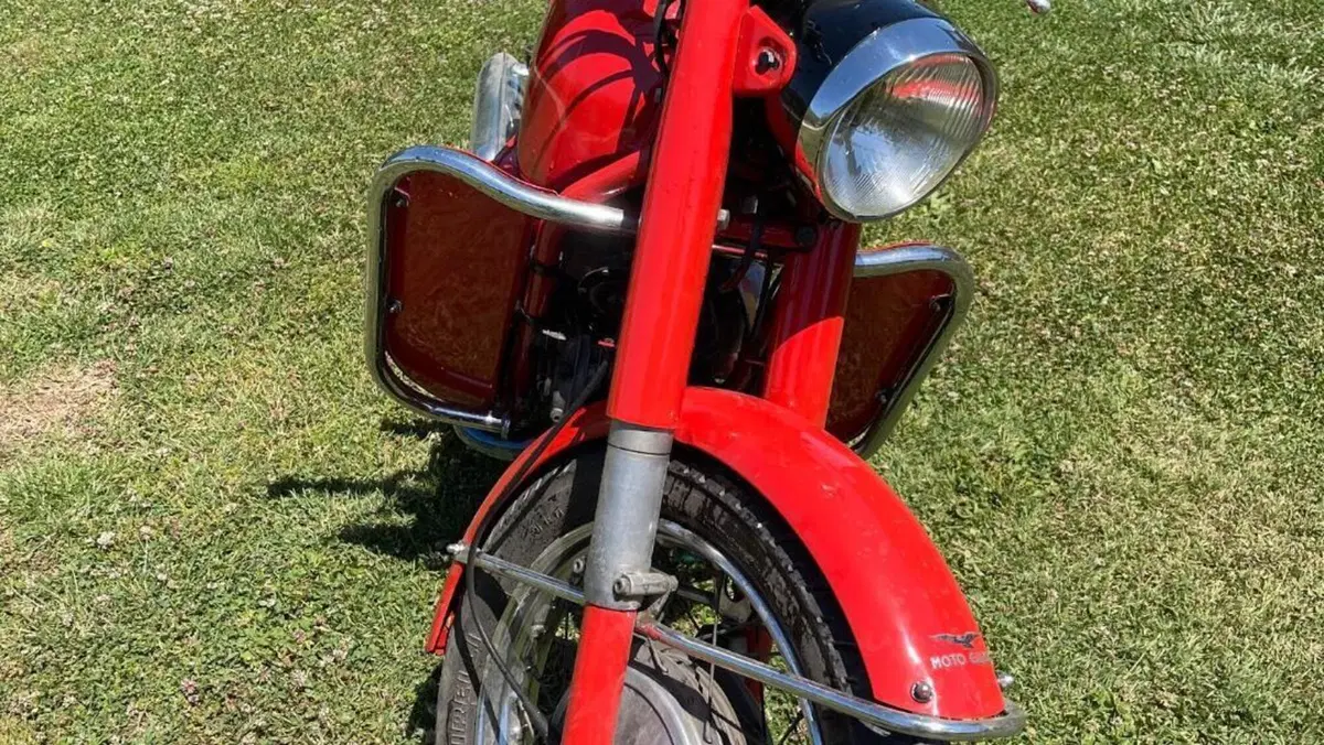Moto Guzzi   (4)