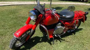 Moto Guzzi   (7)