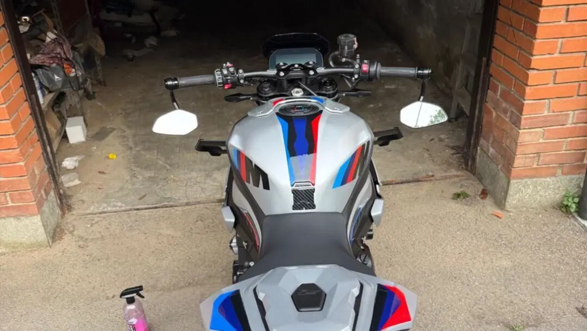 Bmw M 1000 R (2025 - 27)  (3)