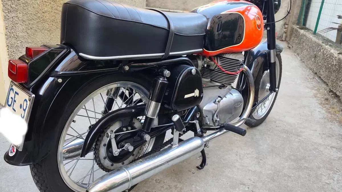Gilera   (10)