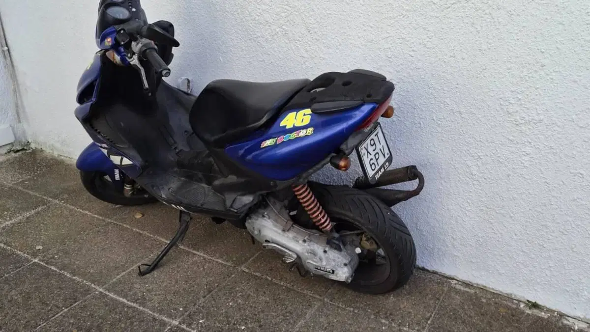 Yamaha Aerox 50 R (2007 - 18)  (3)