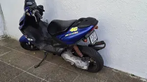 Yamaha Aerox 50 R (2007 - 18)  (3)