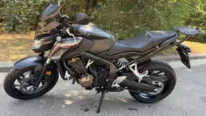 Honda CB 650 F (2017 - 18)  (2)