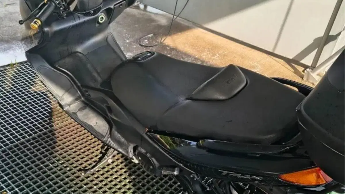 Yamaha T-Max 500 Black Max (2006 - 07)  (3)