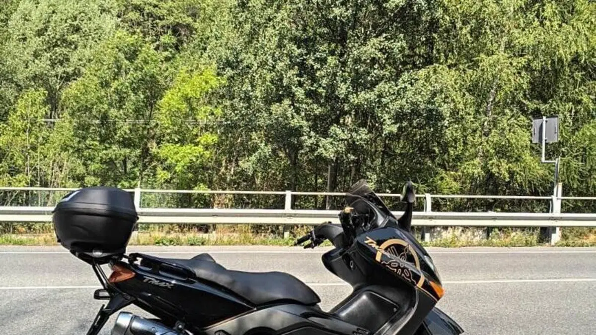 Yamaha T-Max 500 Black Max (2006 - 07)  (5)