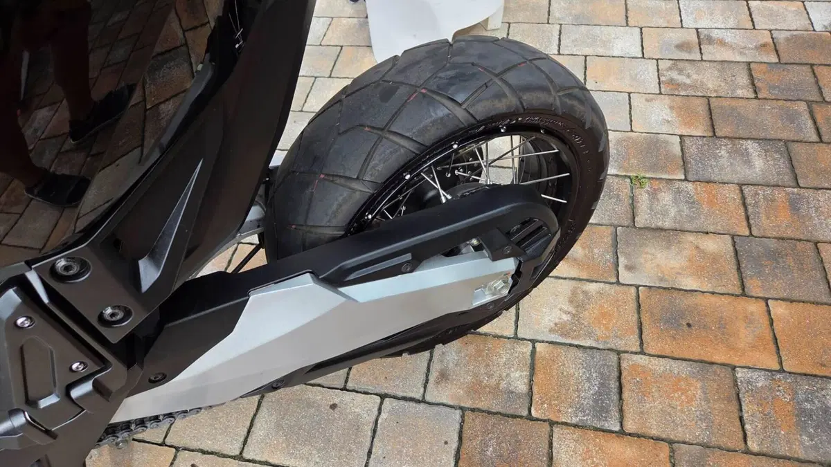 Honda X-ADV 750 (2025 - 27)  (3)