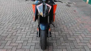 KTM 1290 Super Duke R (2021 - 23)  (5)