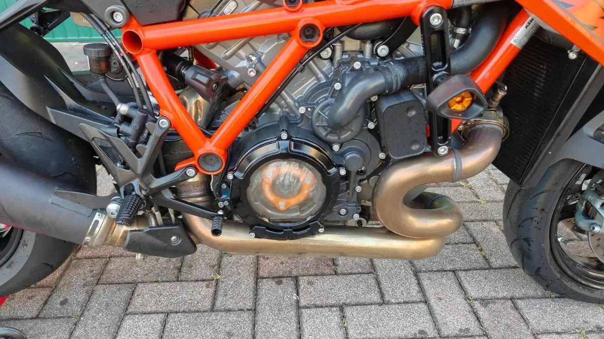 KTM 1290 Super Duke R (2021 - 23)  (7)